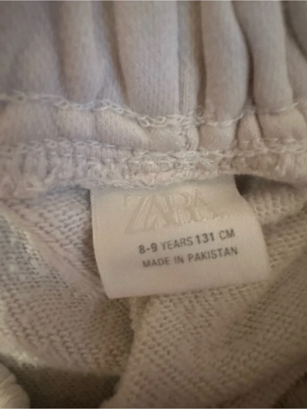 Zara Cream Hooded Cropped Sweatshirt and sweatpant.